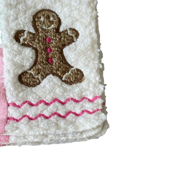 Lillian August Holiday Quilted Placemats 13x19 Set of 4 Gingerbread Candy Cane - Picture 11 of 15